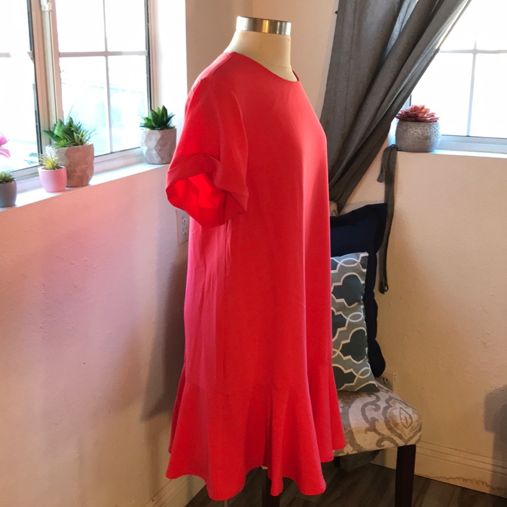 Dress - Picture 2 of 4